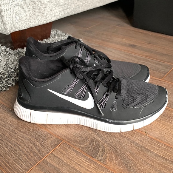 Nike Free Runs